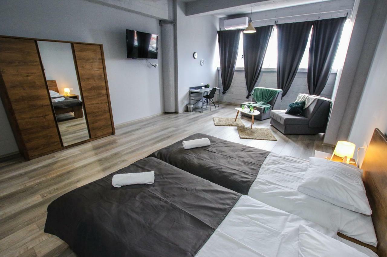 Xxl Rooms リエカ エクステリア 写真