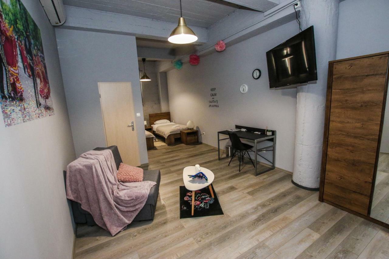 Xxl Rooms リエカ エクステリア 写真